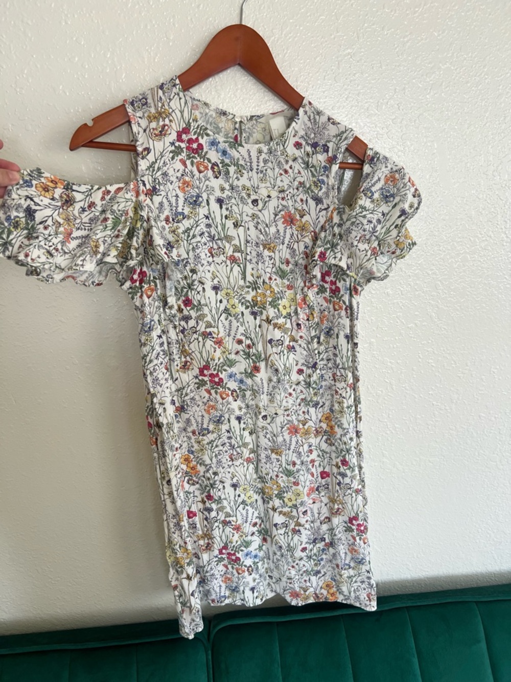 H&M White One-Shoulder Floral Mini Dress